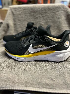 *NEW*  Nike Air Pegasus 41 Pittsburgh Steelers men’s size 11.5